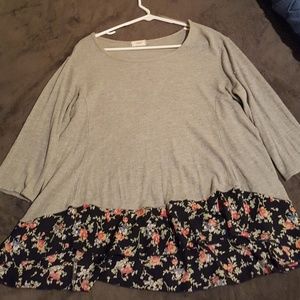 Quarter sleeve tunic